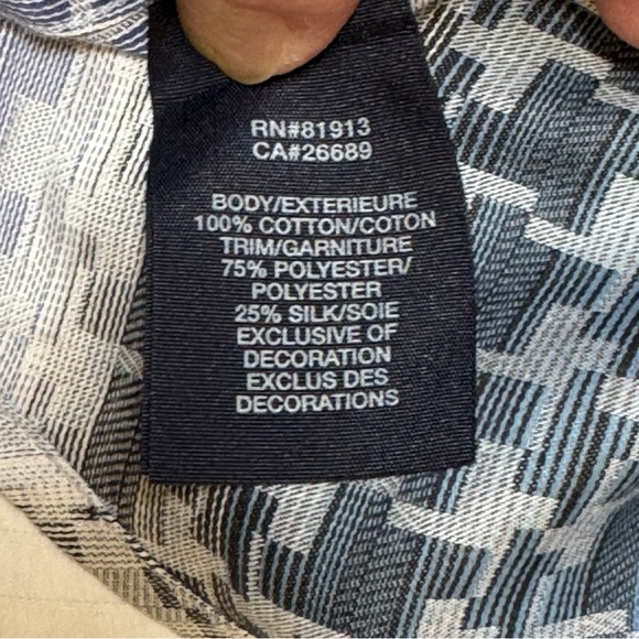 Robert Graham long sleeved button up - Picture 6 of 6